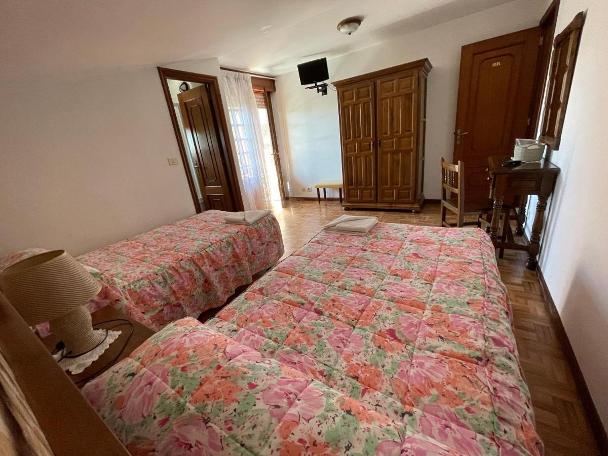 Hostal Restaurante Luz De Luna Villanueva De Arosa Kültér fotó