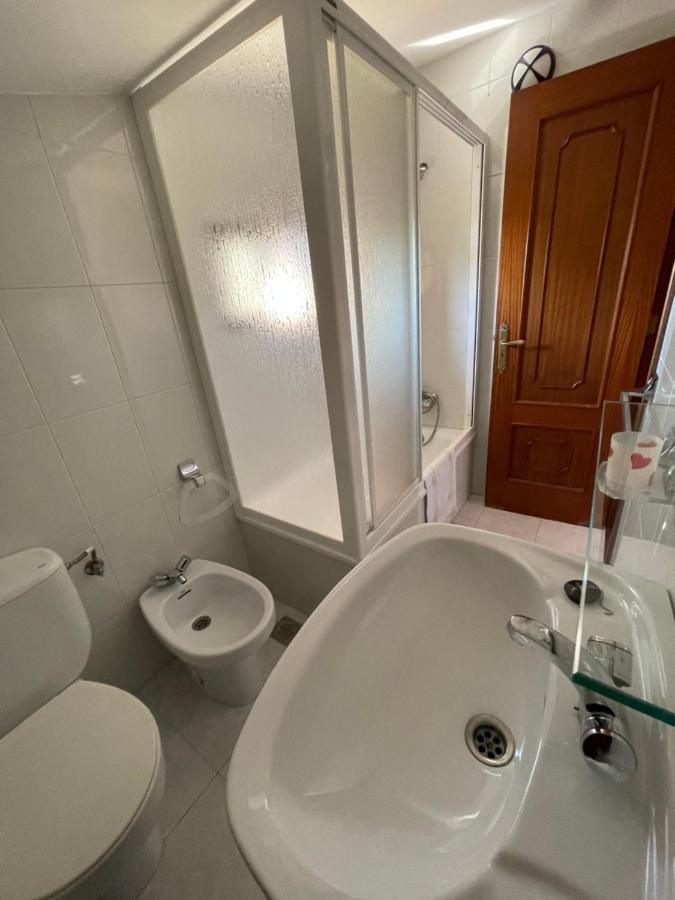 Hostal Restaurante Luz De Luna Villanueva De Arosa Kültér fotó