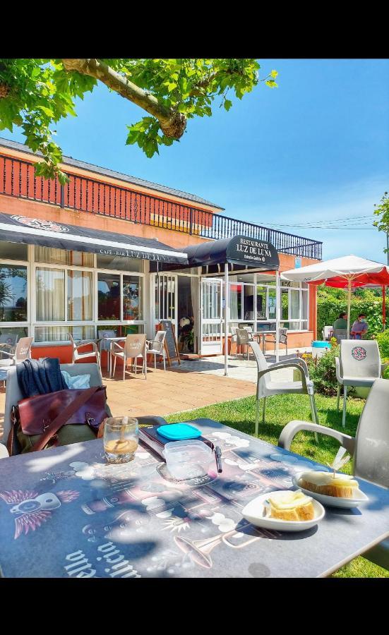 Hostal Restaurante Luz De Luna Villanueva De Arosa Kültér fotó